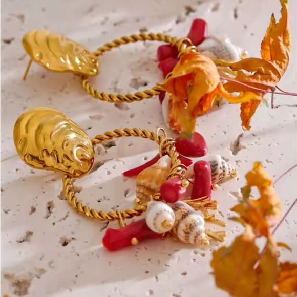 New ANTHRO Gold Stainless Steel and Red Coral Conch Shell Dangle Earrings - Picture 6 of 10